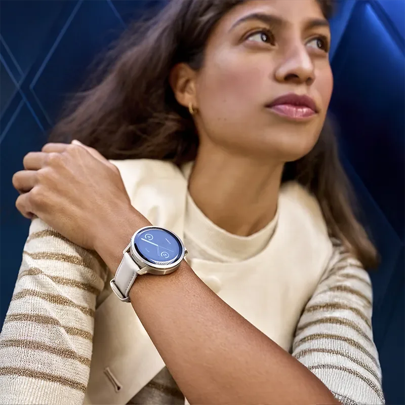 GARMIN 010-03013-03 VENU 4 (41mm) GPS Beige Lunar Gold + Leather