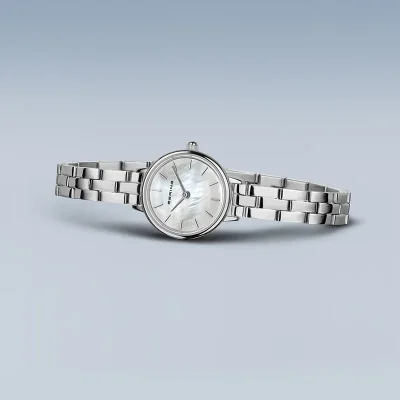 Bering Classic 11022-704