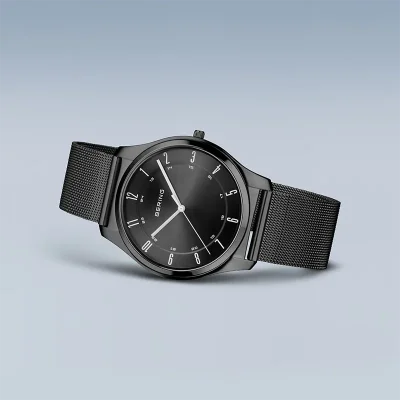 BERING MEN SLIM BLACK