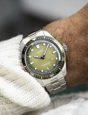 Oris Divers Sixty-Five Date 01 733 7707 4057-07 8