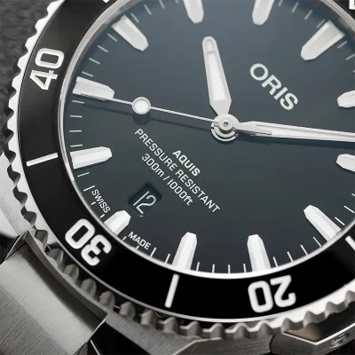 Oris Aquis Date 01 733 7787 4154-07 8 22 04PEB