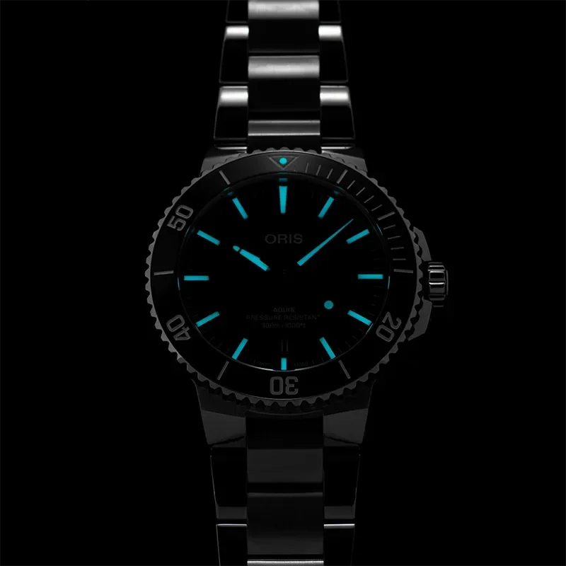 Oris Aquis Date 01 733 7787 4154-07 8 22 04PEB