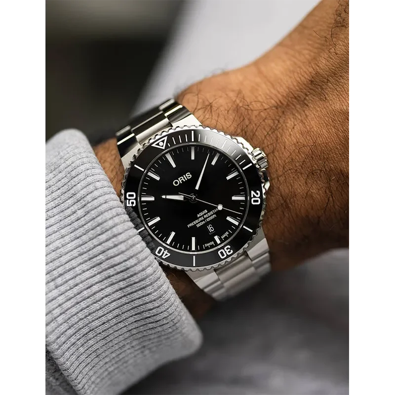 Oris Aquis Date 01 733 7789 4154-07 8 23 04PEB