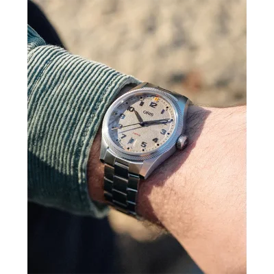 ORIS PROPILOT DATE, 41MM 73378054163MB