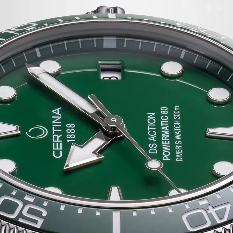 DS Action 38mm Mechanical, automatic winding
80 h Power Reserve
Nivachron
ETA
Swiss Made Diver's watch 300m according to ISO 6425:2018 - C048.807.11.091.00 