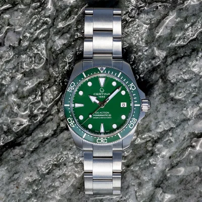 DS Action 38mm Mechanical, automatic winding
80 h Power Reserve
Nivachron
ETA
Swiss Made Diver's watch 300m according to ISO 6425:2018 - C048.807.11.091.00 