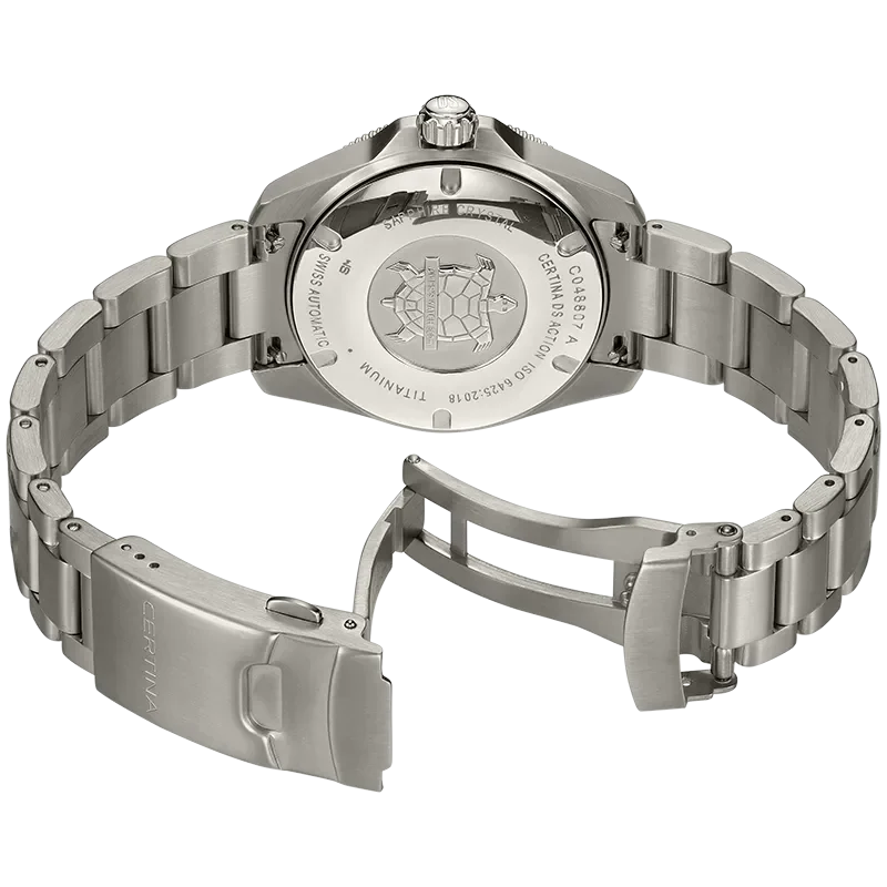 DS Action 38mm Mechanical, automatic winding
80 h Power Reserve
Nivachron
ETA
Swiss Made Diver's watch 300m according to ISO 6425:2018 - C048.807.44.051.00 