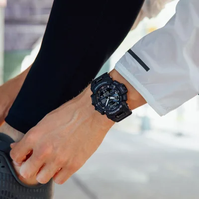 Casio G-Shock G-Squad GBA-900-1A6ER