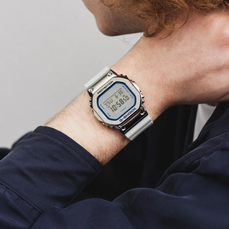 Casio G-Shock GM-5600LC-7ER