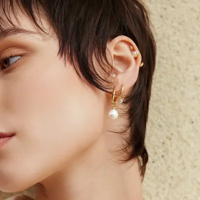 Ania Haie FRESHWATER PEARL DROP Örhängen E058-05G