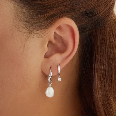 Ania Haie FRESHWATER PEARL DROP Örhängen E058-05H
