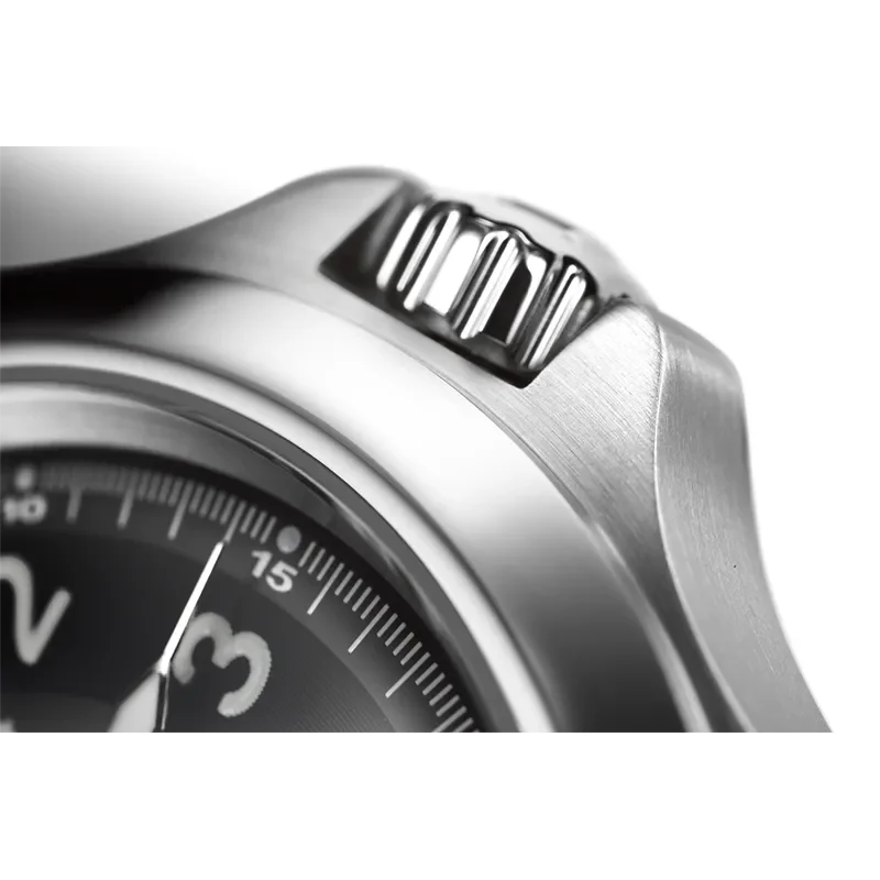 UHR L KHAKI KING AUTOMAT, SCHWARZ, 40MM