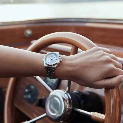 Longines Conquest 34mm Dam L3.430.4.92.6
