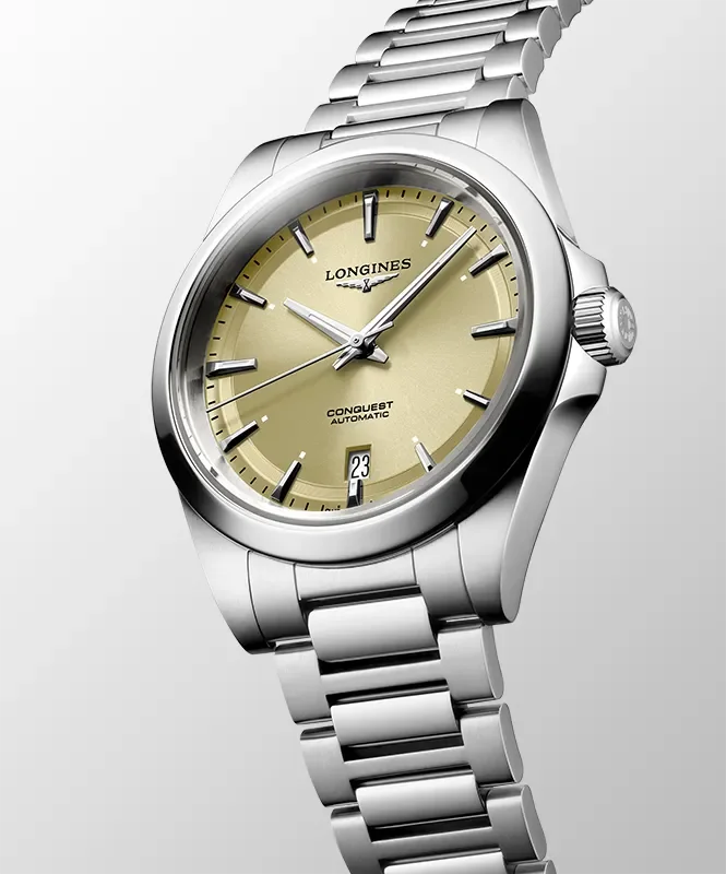 Longines Conquest 38mm L3.720.4.62.6
