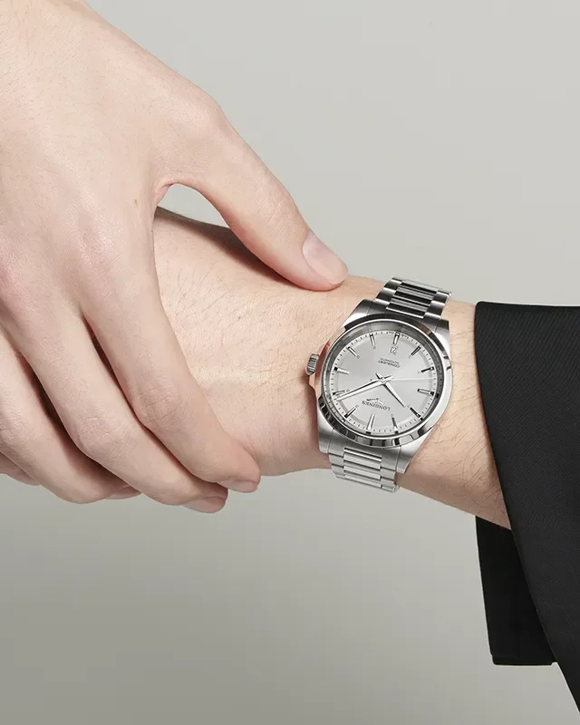 Longines Conquest Automatic L3.830.4.72.6