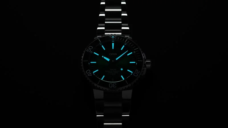 Oris Aquis Date 01 400 7763 4157-07 8 24 09PEB