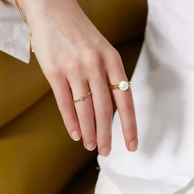 Ania Haie Guld FRESHWATER SPHERE PEARL Ring R058-07G