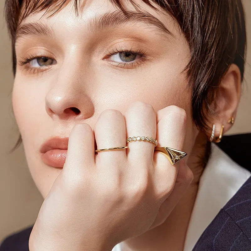 Ania Haie Guld KISS TRIANGLE Ring R059-05G