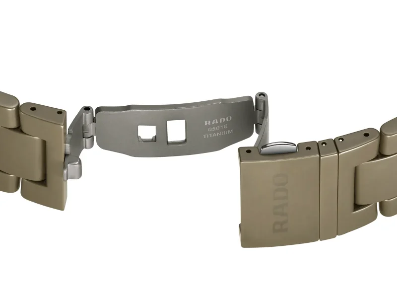 Rado Captain Cook High-Tech Ceramic Skeleton R32150162