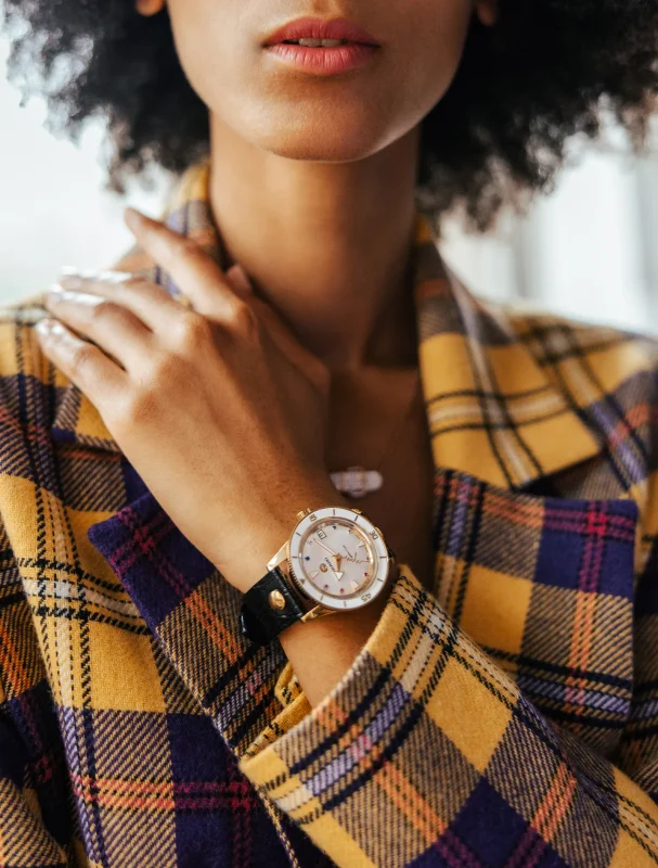 Rado Captain Cook x Marina Hoermanseder Heartbeat R32117708