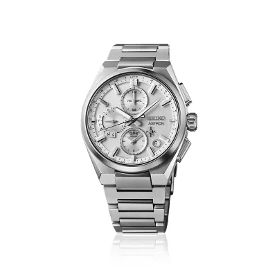 SEIKO Astron GPS Solar 5X Dual-Time Chronograph i Silvervitt SSH159J1 26 sep 24