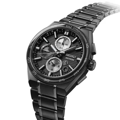 SEIKO Astron 'Night Sky Black' 5X GPS Solar Titan SSH179J1
