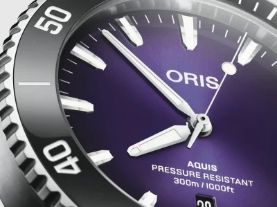 Oris Aquis Date Taste of Summer 01 733 7789 4158-07 8 23 04PEB